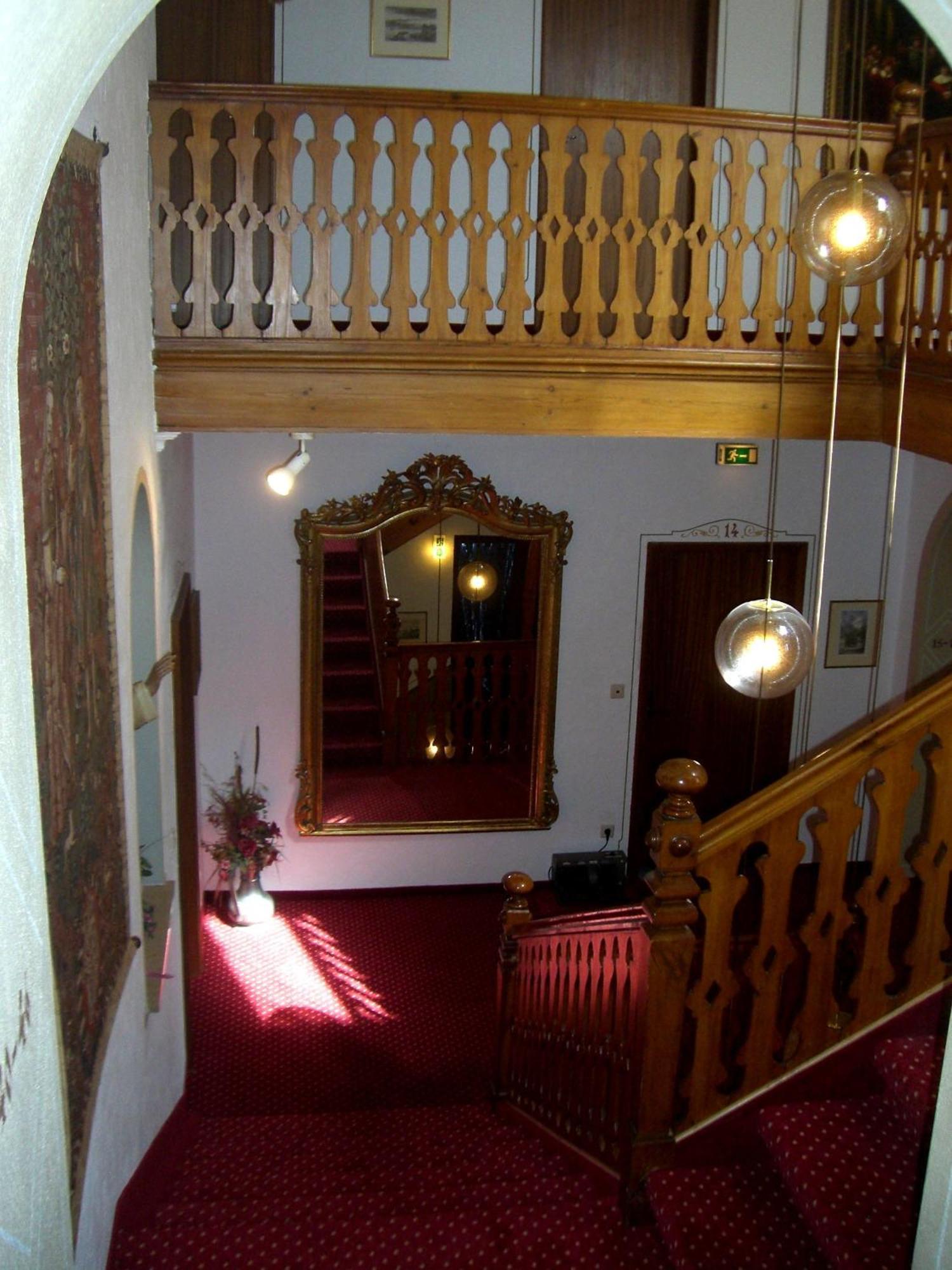 Hotel Krone Рилазинген-Ворблинген Экстерьер фото
