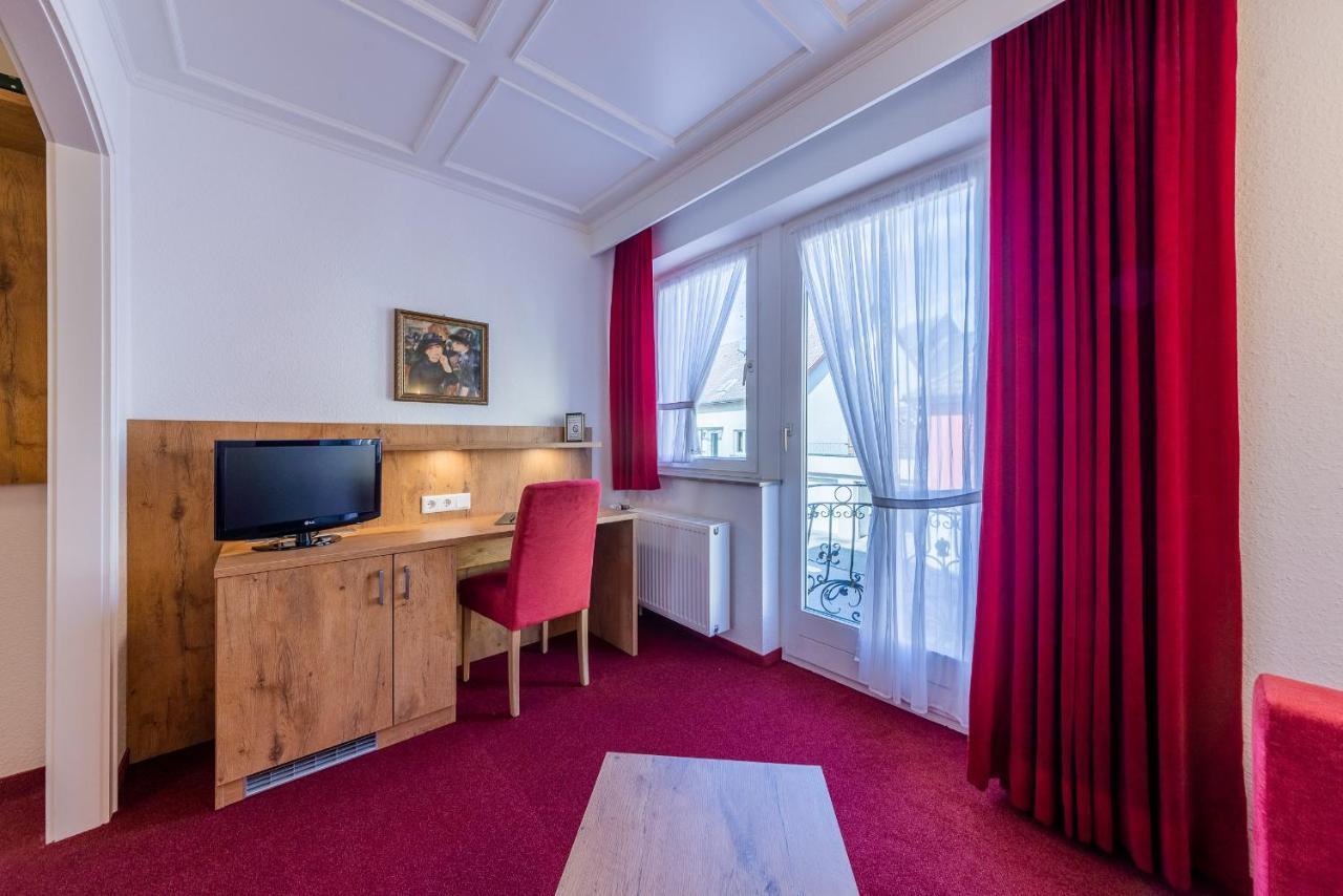 Hotel Krone Рилазинген-Ворблинген Экстерьер фото