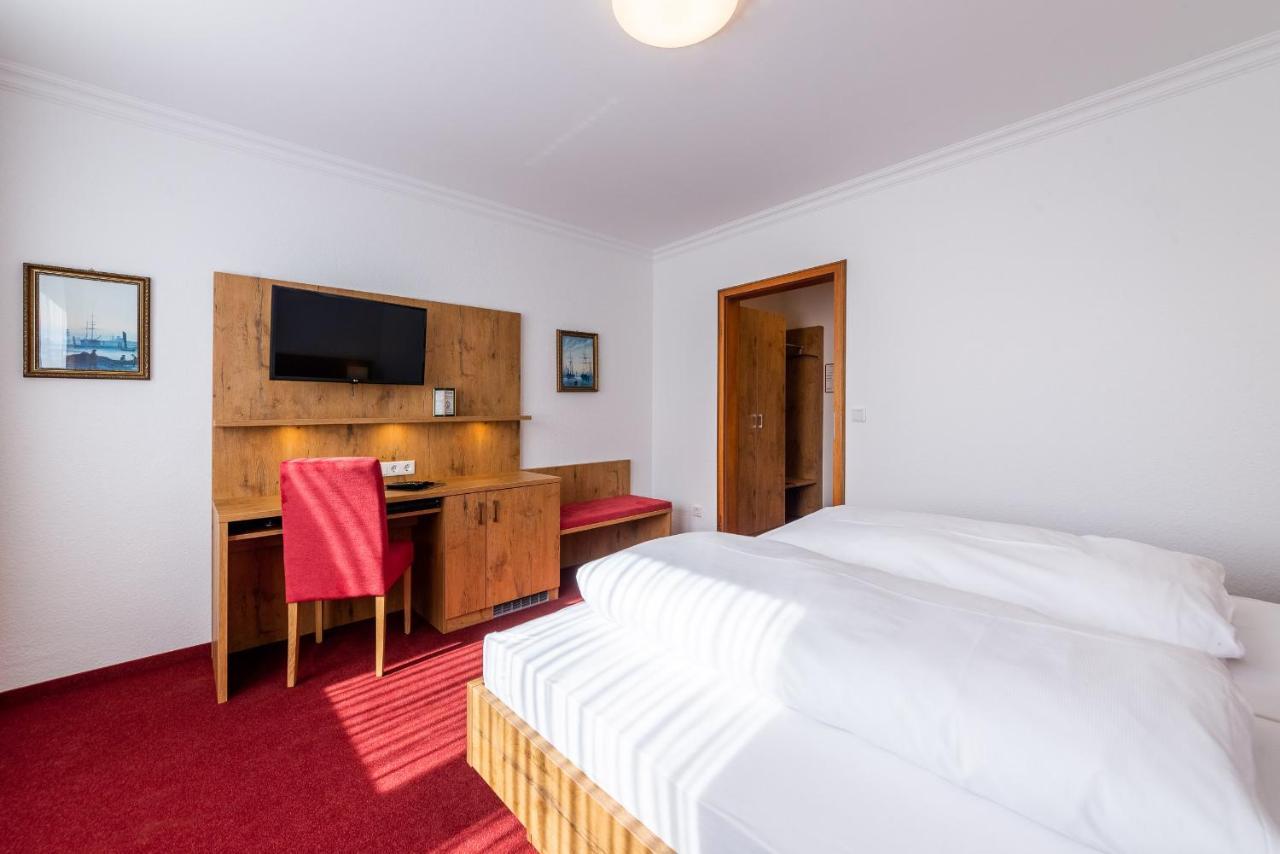 Hotel Krone Рилазинген-Ворблинген Экстерьер фото